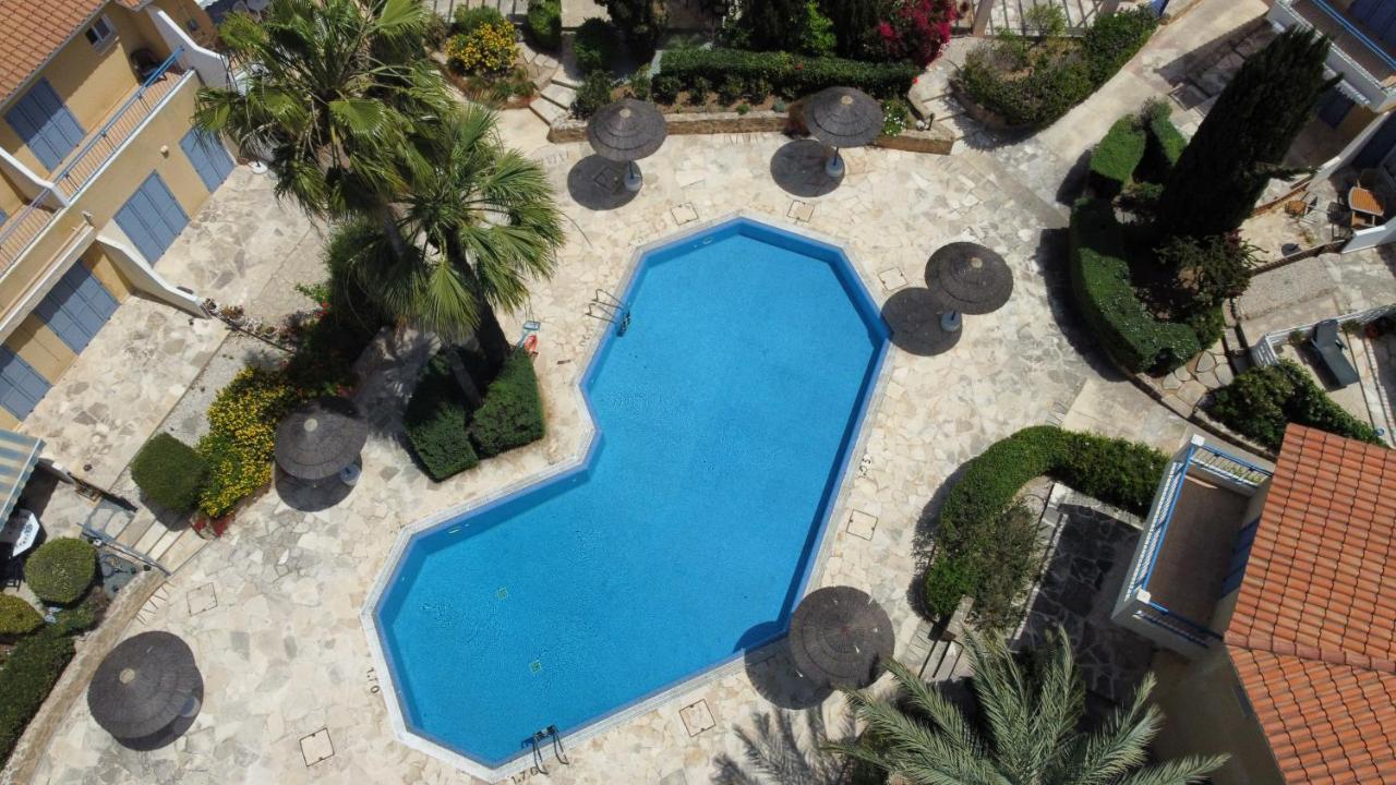 Regina Gardens Lovely Apartment Paphos Exteriér fotografie