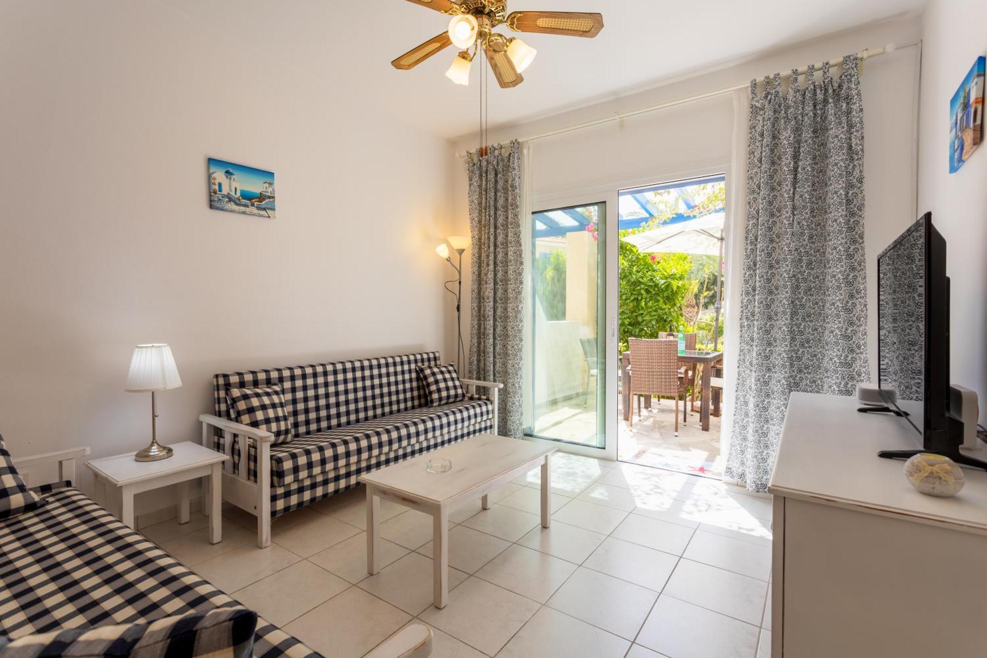 Regina Gardens Lovely Apartment Paphos Exteriér fotografie